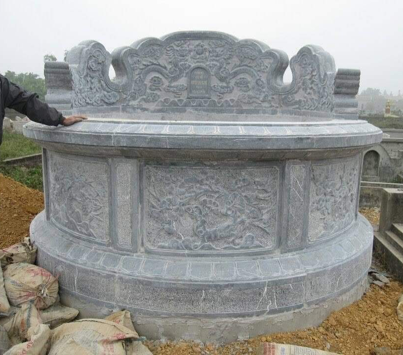 mộ đá tròn kích thước lớn