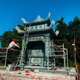 LĂNG THỜ TỔ Đá Xanh Rêu Cao Cấp - (VIP) Chuẩn Phong Thủy -Tỉ Lệ Vàng - Đá Phát Tâm (PT136)