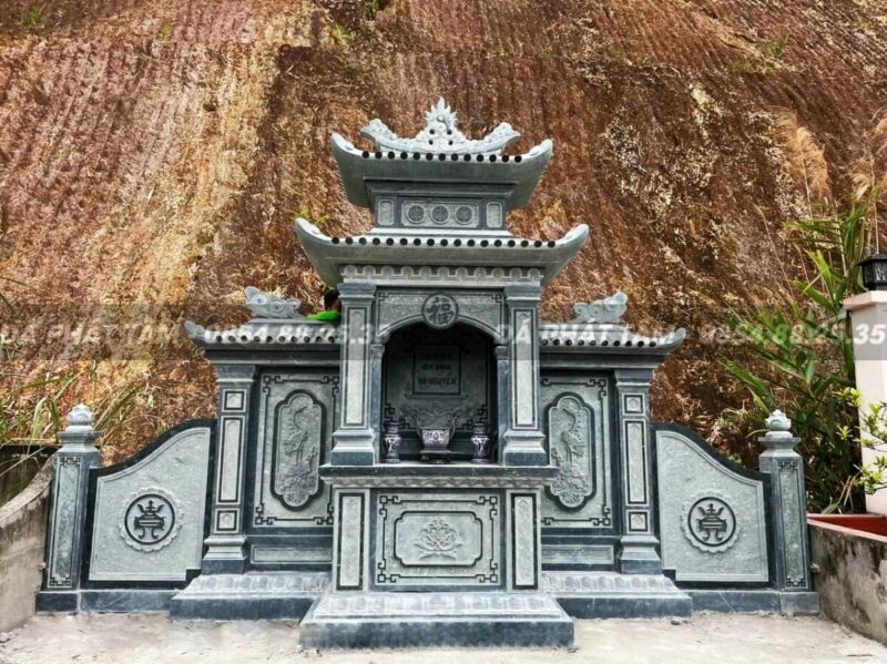 Lăng thờ đơn đá xanh rêu PT148 - Làm lăng mộ đá đến Đá Phát Tâm- lang tho don da xanh reu 3 Da Phat Tam Lam lang mo da den Da Phat Tam