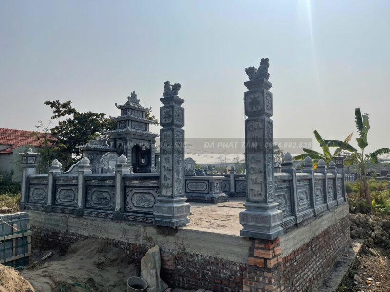 Khu lăng mộ đá xanh đen truyền thống - Chuẩn phong thuỷ - PT189- z6551502887907 98c3948731ea6b49a2877080d16211a4 scaled