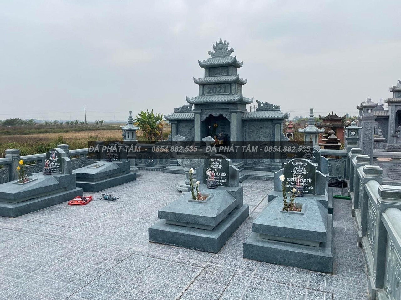 Mộ Đá Tam Cấp Chuẩn Phong Thuỷ Mộ Đá Tam Cấp Chuẩn Phong Thuỷ