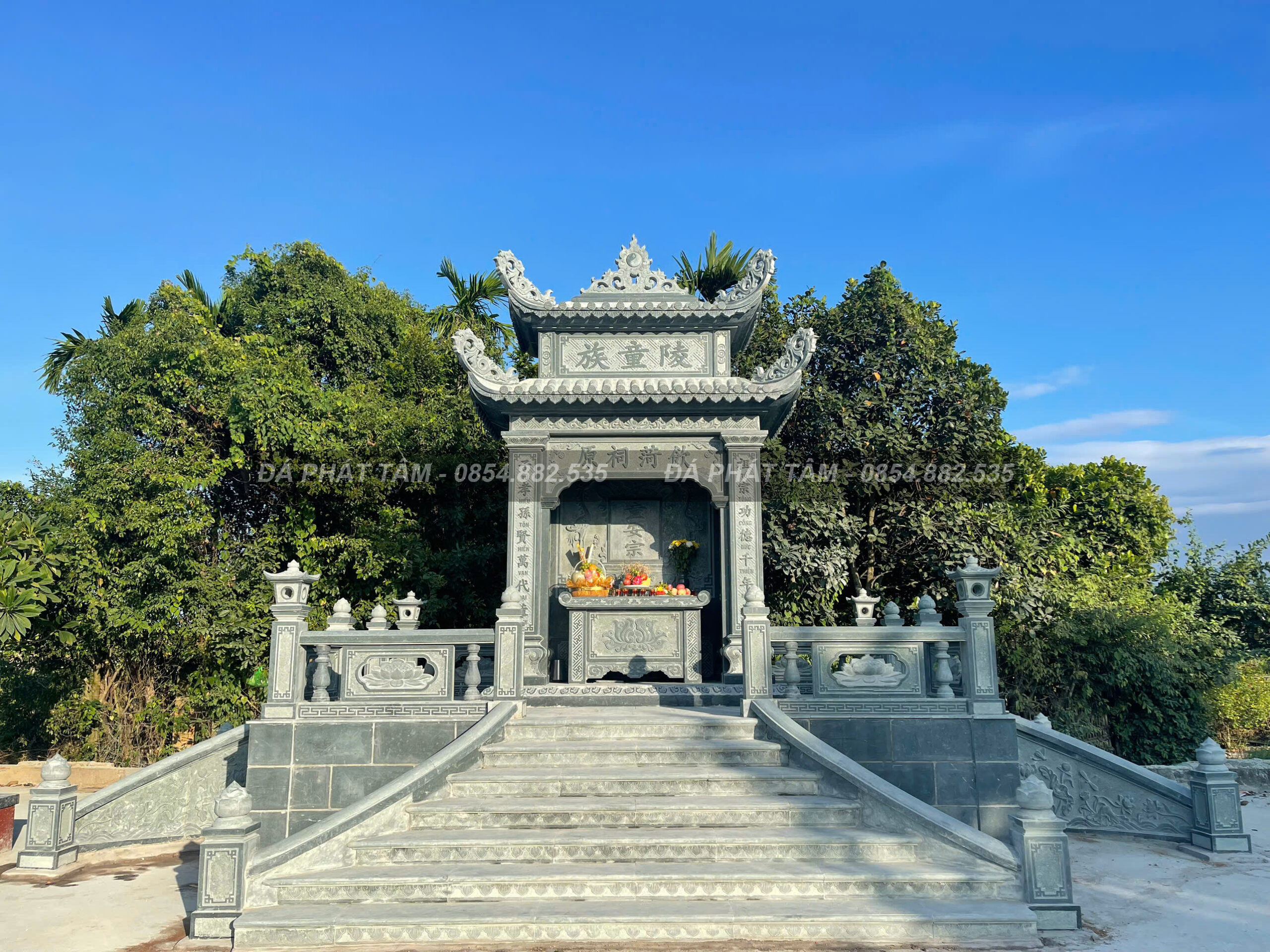 Lăng Mộ Đá Xanh Rêu Chuẩn Phong Thuỷ Lăng Mộ Đá Xanh Rêu Chuẩn Phong Thuỷ