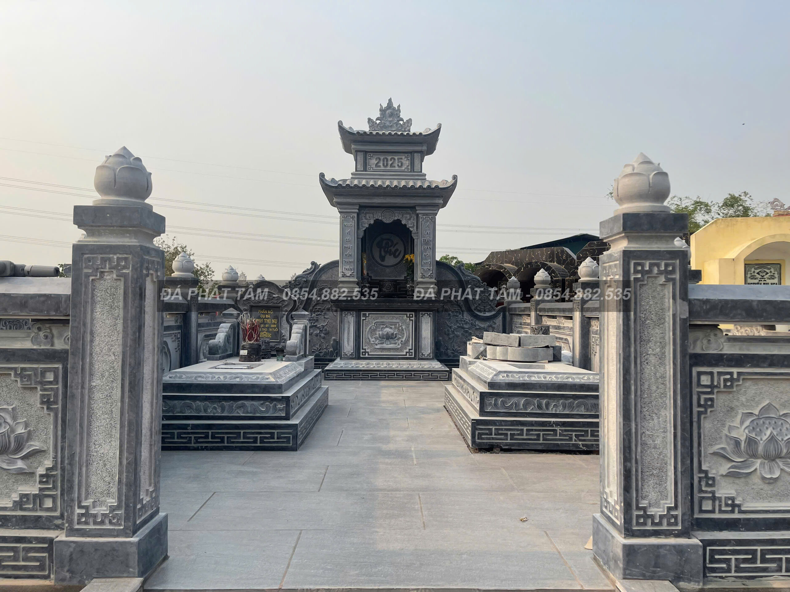 Khu Lăng Mộ Đá Xanh Đen Chuẩn Phong Thuỷ Khu Lăng Mộ Đá Xanh Đen Chuẩn Phong Thuỷ