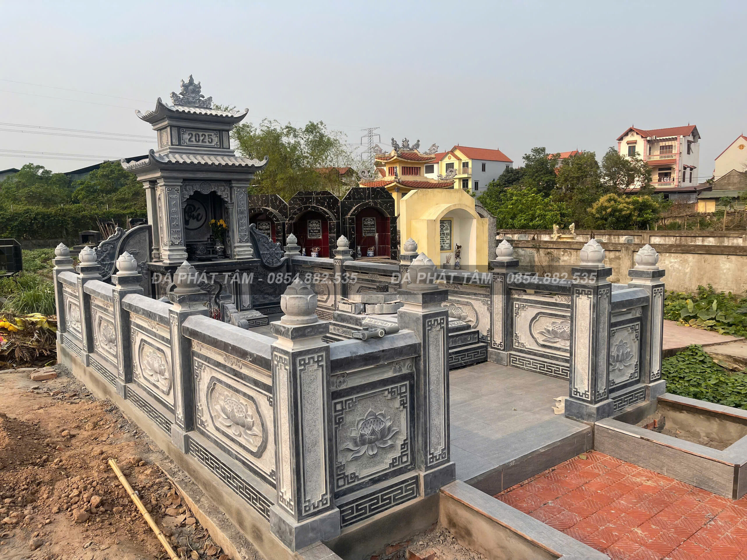 Khu Lăng Mộ Gia Đình Cho Cha Mẹ Khu Lăng Mộ Gia Đình Cho Cha Mẹ