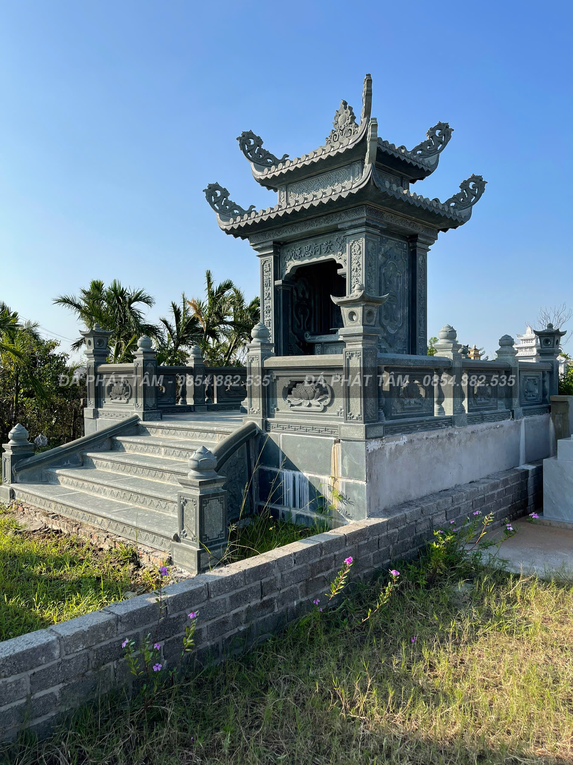 Bậc Tam Cấp Đá - Thiết Kế Nâng Vị Thế Khu Thờ Bậc Tam Cấp Đá - Thiết Kế Nâng Vị Thế Khu Thờ