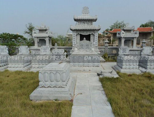 Mẫu lăng mộ đá ghi xám tự nhiên 7x9m tại Hưng Yên  – Chuẩn Phong Thuỷ – PT411