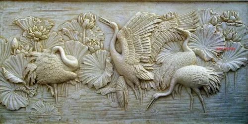 Bức phù điêu sen hạc đá vàng tự nhiên Nghệ An – Chuẩn Phong Thuỷ – PT367