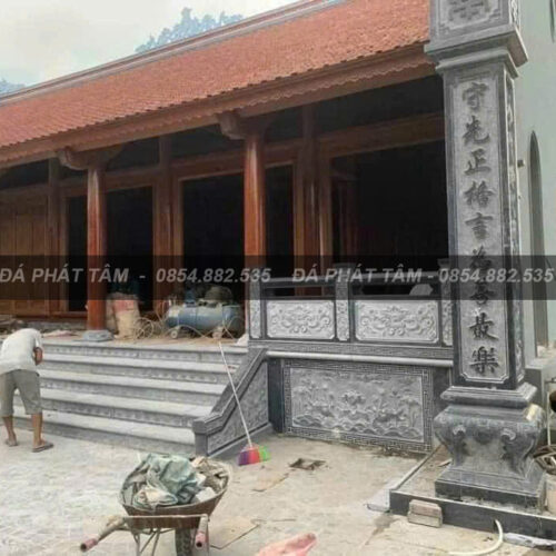 Cột đồng trụ đá xanh đen cho nhà thờ họ – Chuẩn Phong Thuỷ – PT459