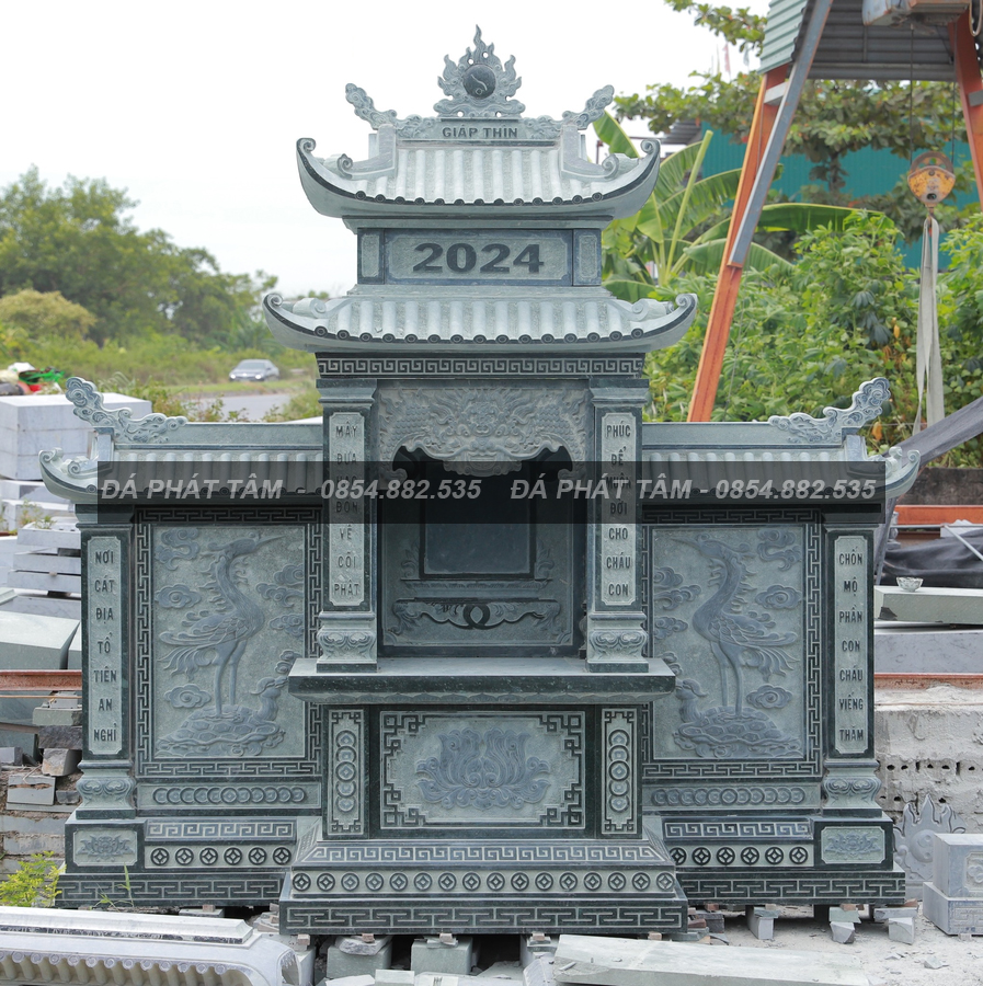 Lăng Thờ Cánh Đá Xanh Rêu 