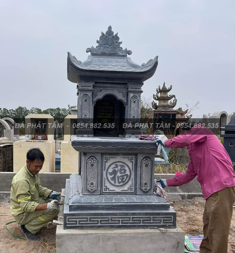 50 MẪU MỘ ĐÁ ĐẸP NHẤT 2025 – XU HƯỚNG THIẾT KẾ MỚI, BỀN VỮNG VỚI THỜI GIAN- mo mot e1739013139903